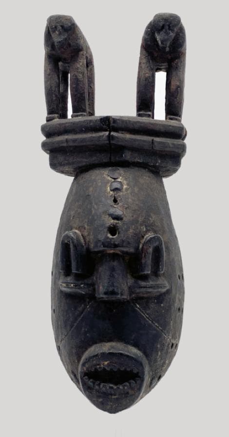 Masque Isoko